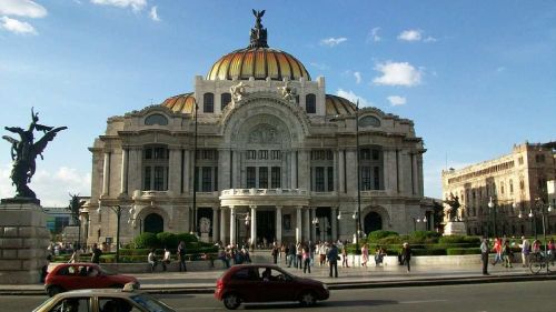 Hoy No Circula: 19 de abril de 2024. ¡Checa cuáles autos descansan este viernes!