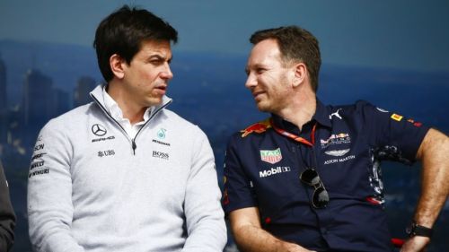 Christian Horner pide a Toto Wolf no meterse en el futuro de Max Verstappen en Red Bull