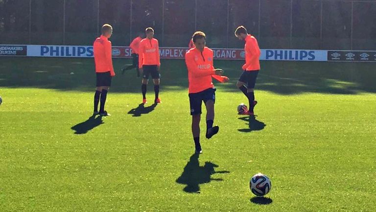 Guardado, entrenando este viernes con el PSV