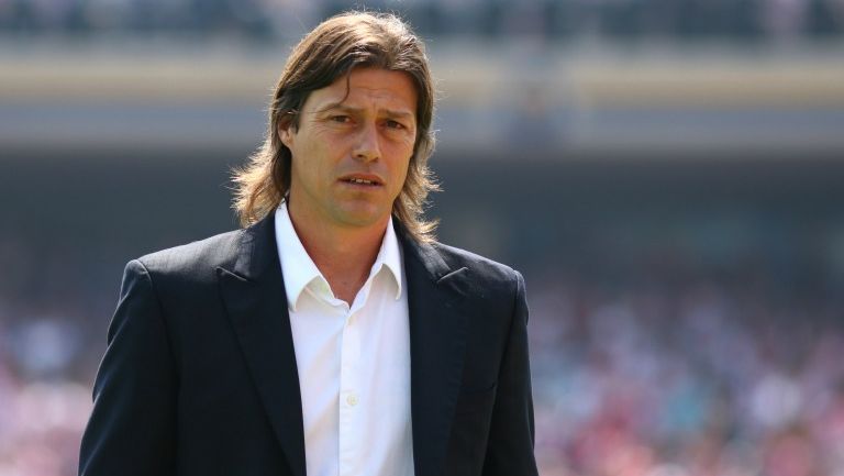 Almeyda durante el partido frente a Pumas