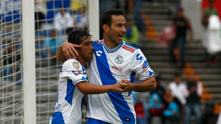 Luis Gabriel Rey festeja su gol frente a Cruz Azul