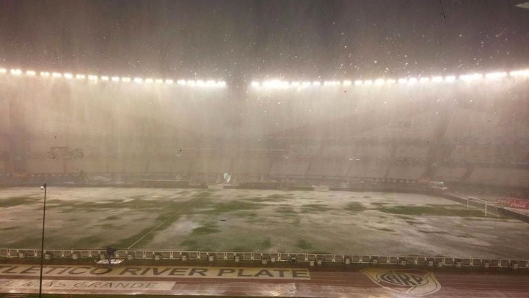 Así quedó la cancha del Monumental