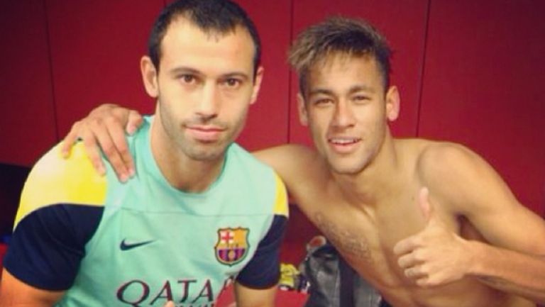 Mascherano y Neymar posan en el vestuario culé