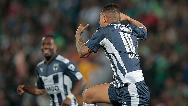 Cardona festeja su golazo contra Santos
