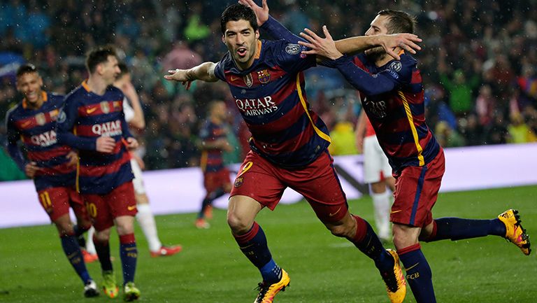 Luis Suárez festeja un gol en la Champions League