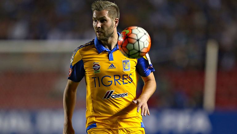 Gignac, en un partido de la Liga MX