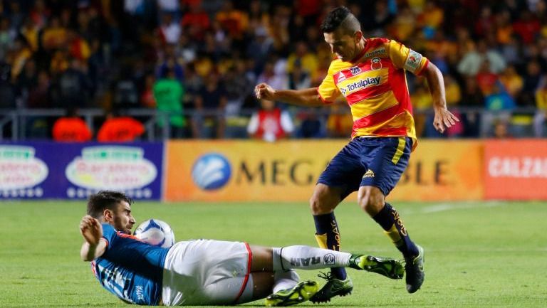 Rodrigo Noya y Juan Pablo Rodríguez durante el partido Morelia vs Veracruz del A2015