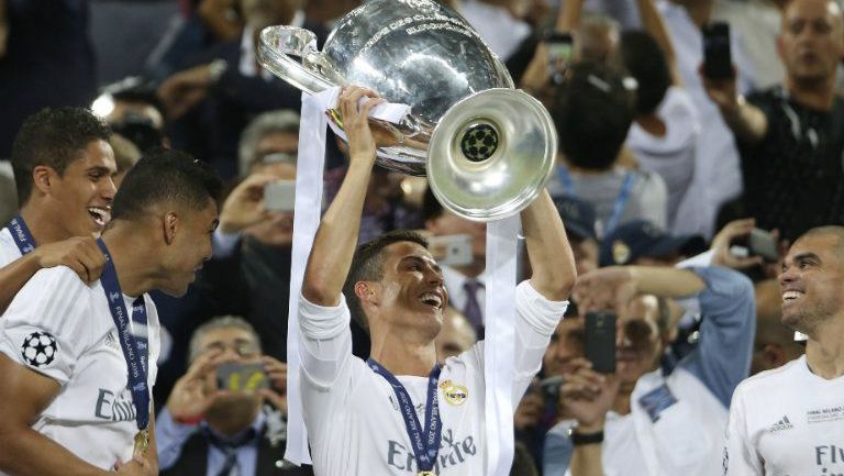 CR7 levanta la UEFA Champions League