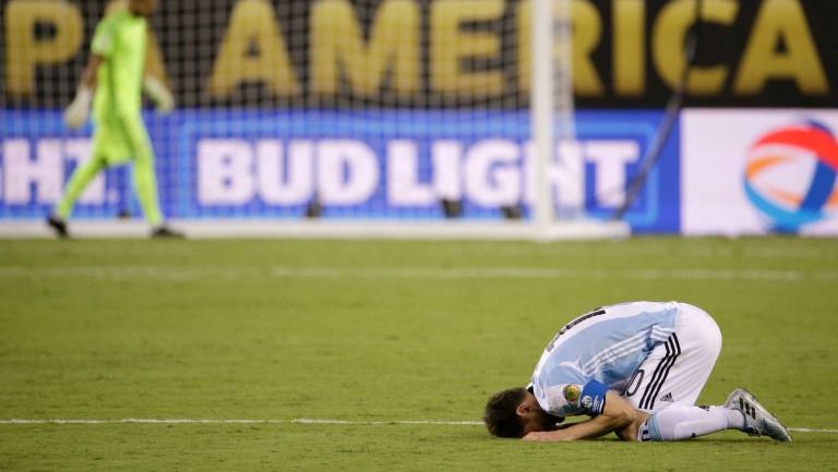Messi se lamenta tras perder la Final de la Copa América
