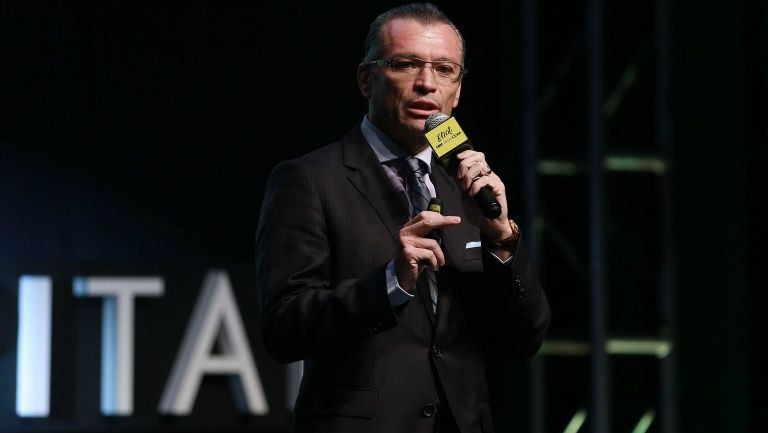 José Luis Higuera, en la presentación de Chivas TV