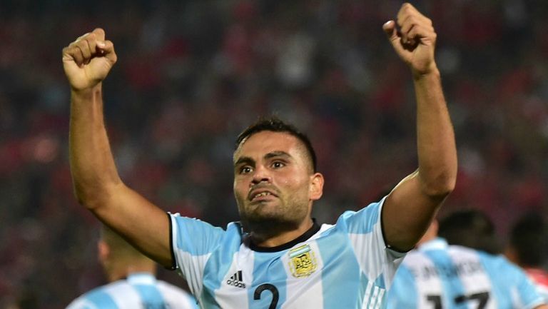 Gabriel Mercado celebrando un gol la Argentina