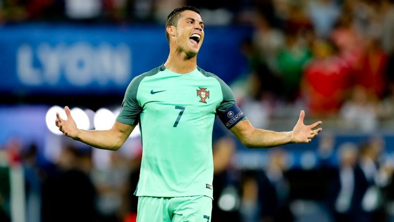 CR7 celebra tras el silbatazo final en las 'Semis'