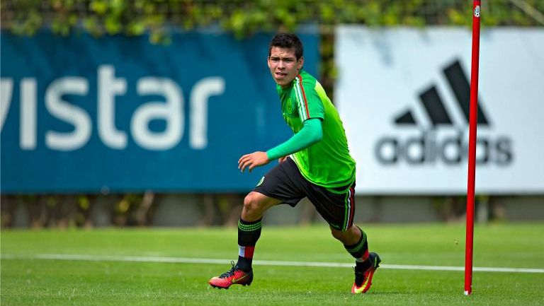  Hirving Lozano, durante un entrenamiento de la Selección Nacional Sub 23