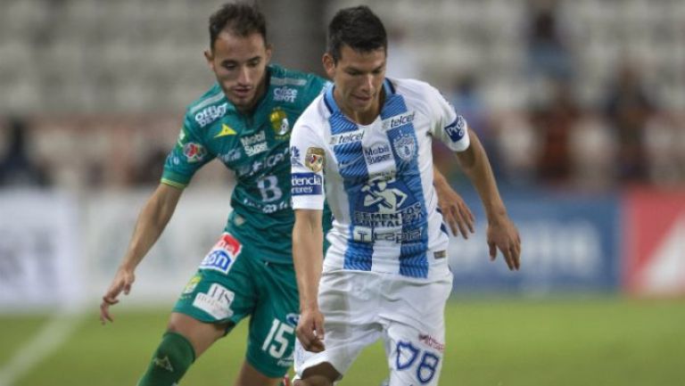 Lozano disputa partido de Liga MX