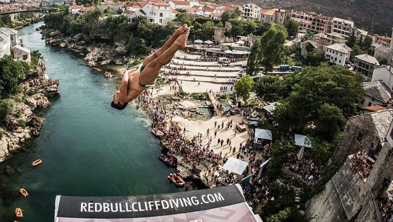 Jonathan Paredes durante un evento previo de Red Bull