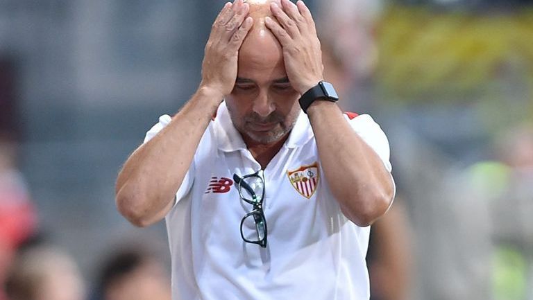 Jorge Sampaoli dirige un amistoso del Sevilla