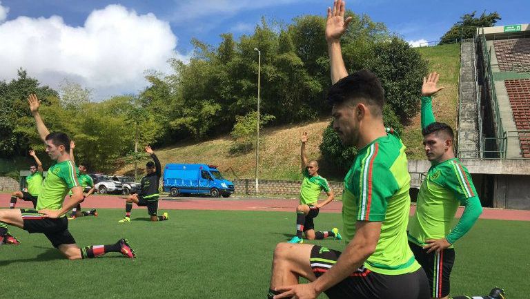 Jugadores del Tri Olímpico durante un entrenamiento