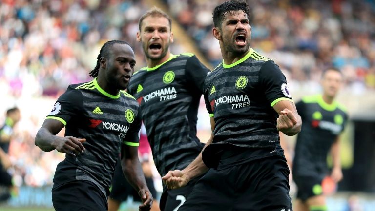 Diego Costa celebra uno de sus tantos contra Swansea