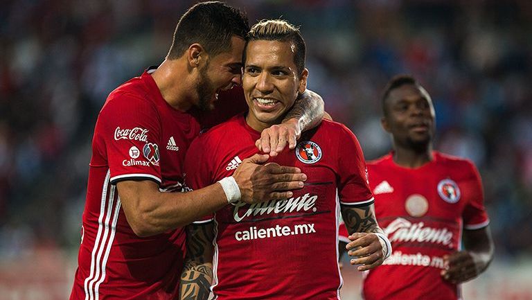 Dayro Moreno festeja un gol con Tijuana