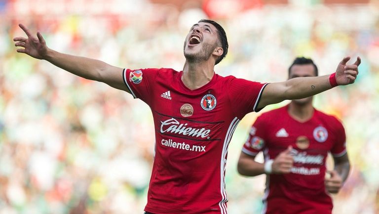 Guido Rodríguez celebra su gol frente a Santos