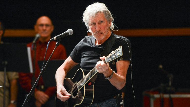 Roger Waters durante concierto en el Foro Sol