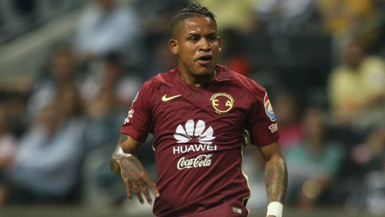 Michael Arroyo en partido del América