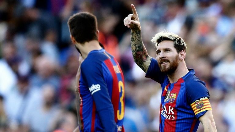 Leo Messi celebra su anotación frente al Deportivo en Camp Nou