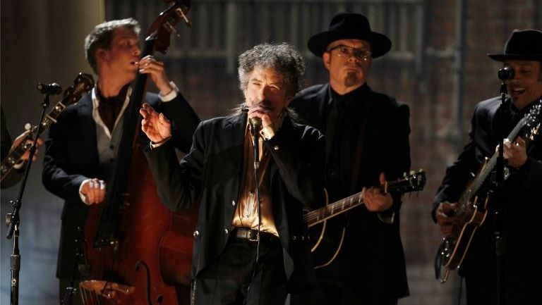 Bob Dylan, durante la 53ª edición de los premios Grammy en Los Angeles