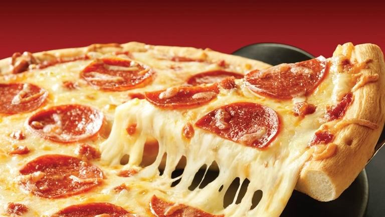 Imagen de una pizza de peperoni