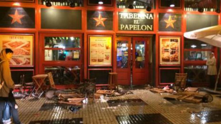 Así quedó el bar donde ocurrió la terrible pelea en España
