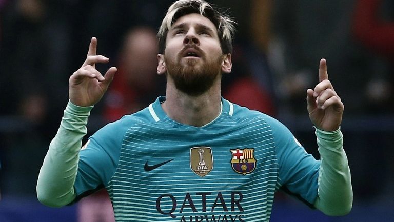 Messi festeja una anotación contra el Osasuna 