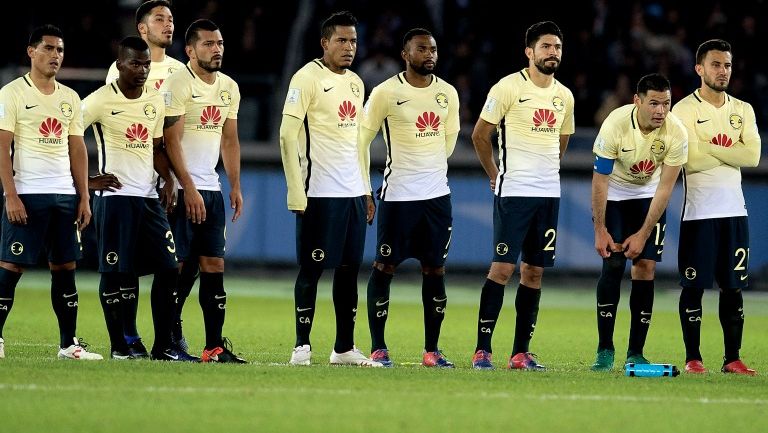 Jugadores de América durante la tanda de penaltis