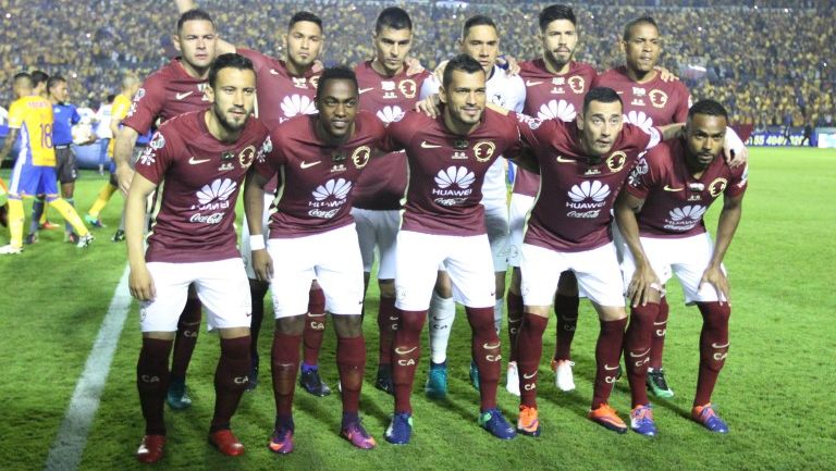 Jugadores de América posan previo a la Final contra Tigres