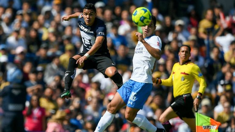 Barrera saca un disparo frente a Cruz Azul