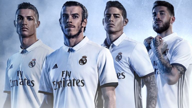 Jugadores de Real Madrid presentan la playera 2016-2017
