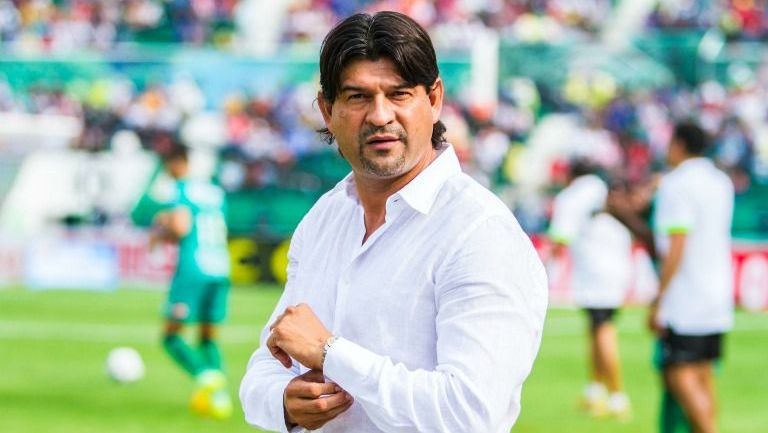 José Saturnino Cardozo en su etapa como DT de Jaguares en 2016