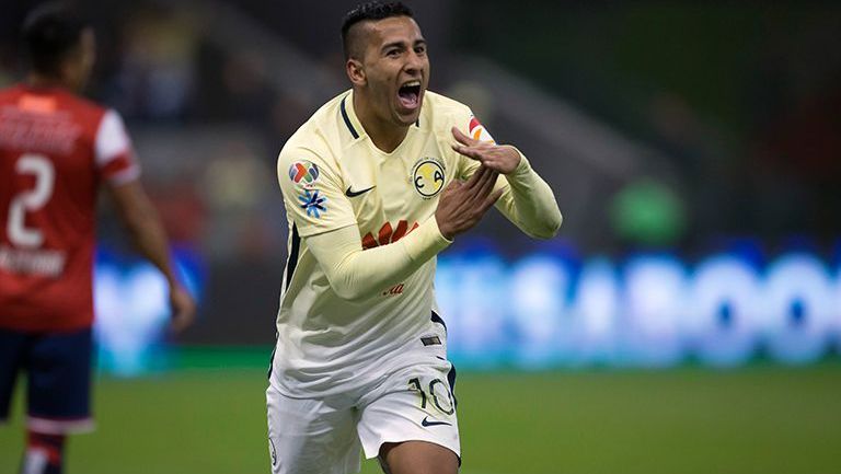 Cecilio Domínguez festeja el gol de la victoria contra Veracruz 