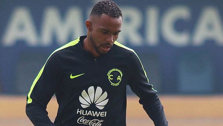 William da Silva, durante entrenamiento con América 