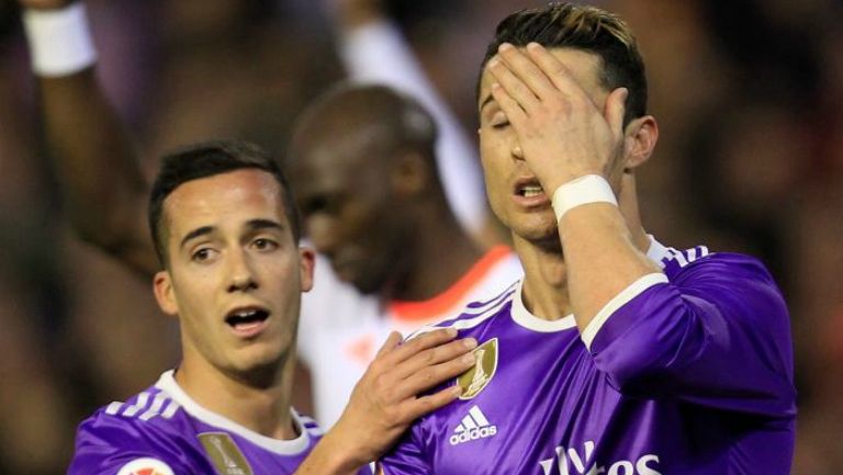 Cristiano Ronaldo se lamenta por el resultado contra el Valencia
