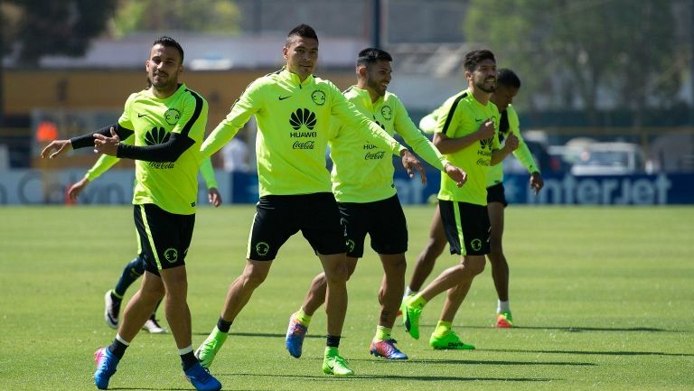 Jugadores del América, durante un entrenamiento