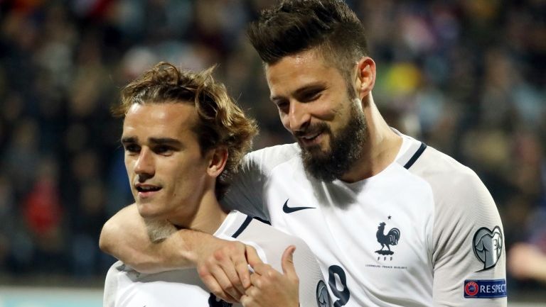 Antoine Griezmann celebra un gol con la selección de Francia