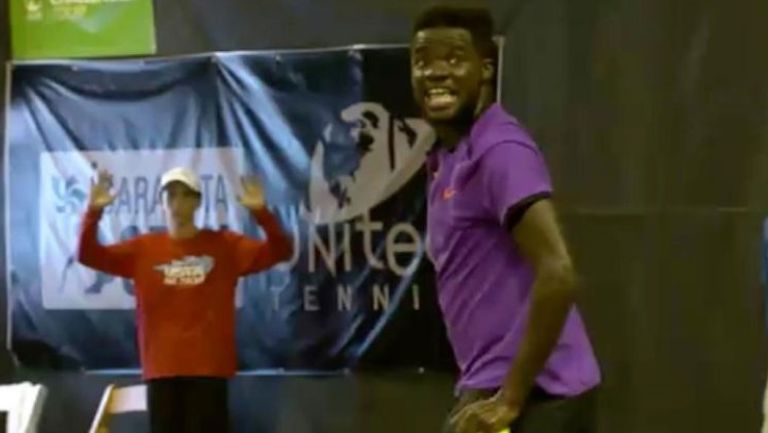 Tiafoe, incrédulo al escuchar los sonidos