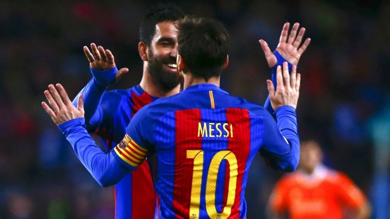 Lionel Messi celebra un gol contra el Osasuna