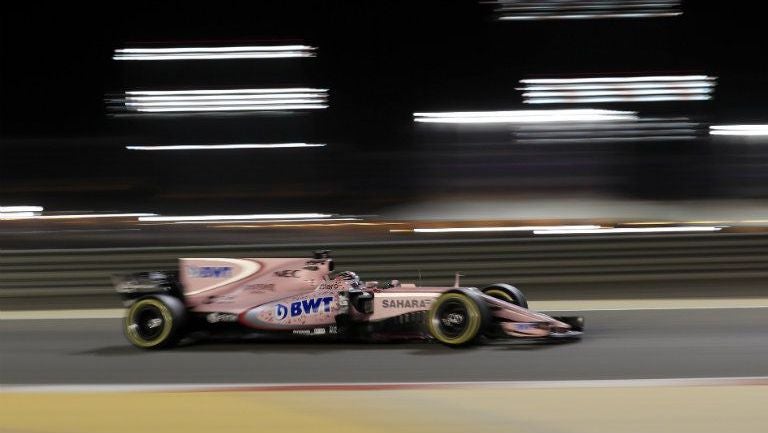 Sergio Pérez en el circuito de Bahrein