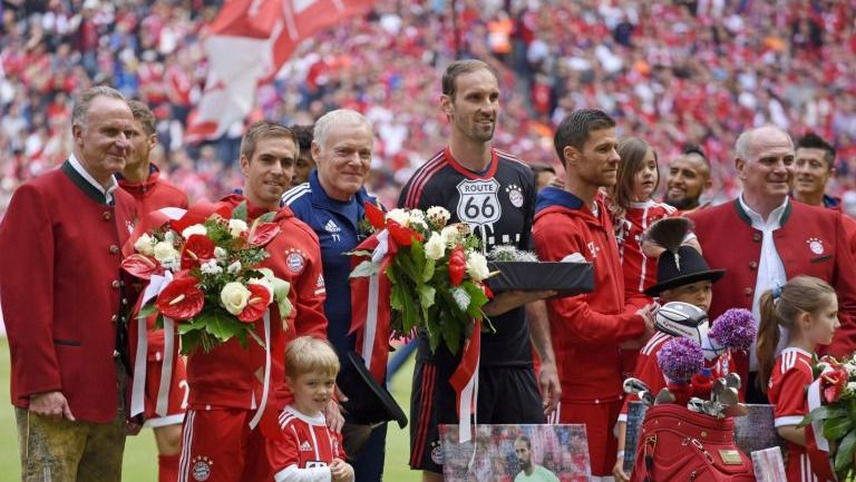 Tom Peter Starke se retira junto a Xabi Alonso y Phillip Lahm