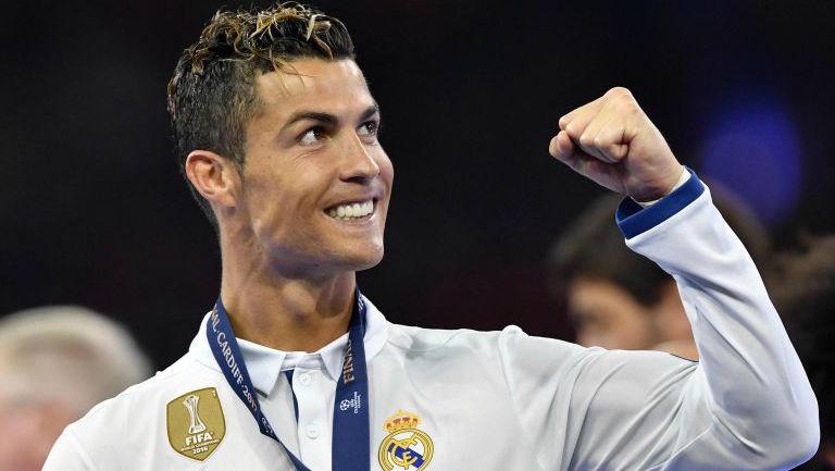 Cristiano Ronaldo festeja la obtención de la Duodécima en Cardiff