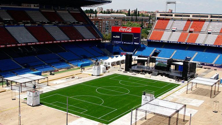 El Vicente Calderón ya se prepara para el magno evento