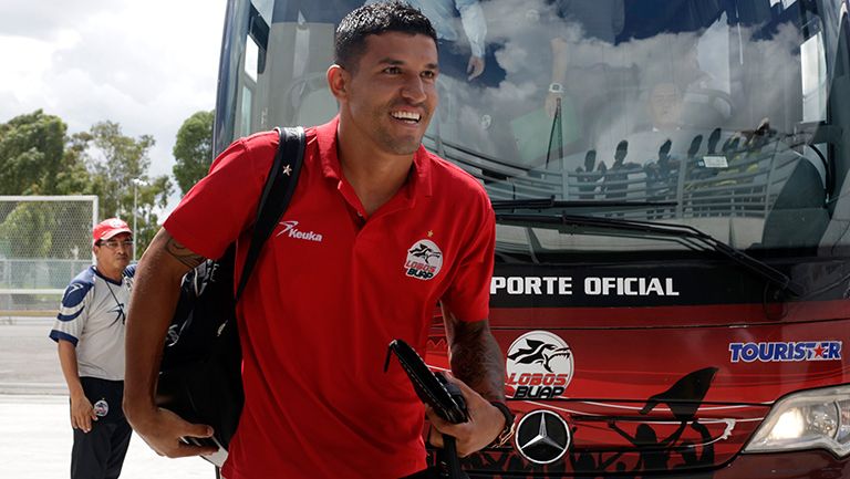 Maza Rodríguez llega con Lobos BUAP al estadio