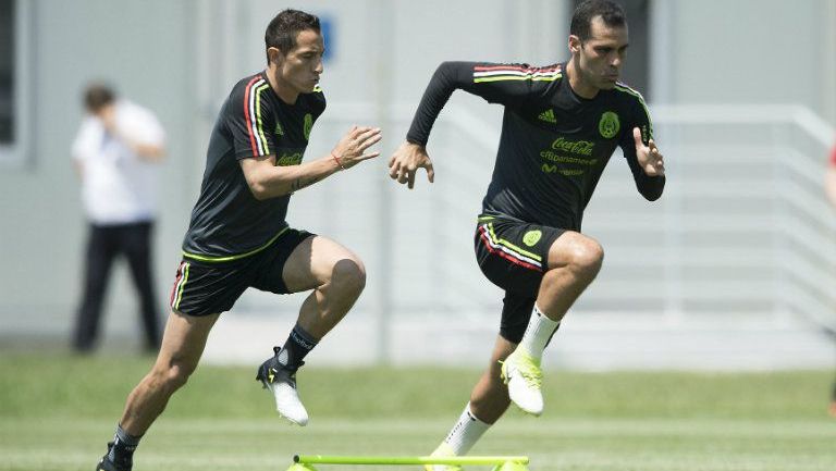 Guarado y Márquez, en un entrenamiento con el Tri