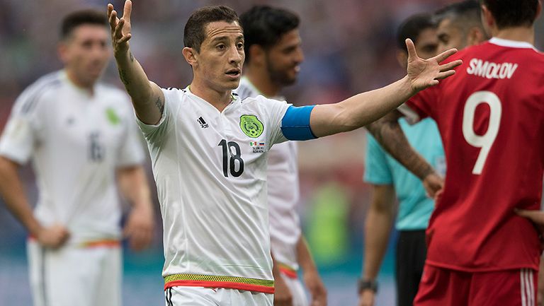 Guardado en un partido del Tri